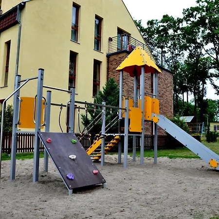 Apartament Ikar Z Ogródkiem, Blisko Morza *