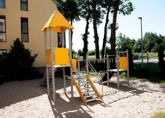 Ikar Z Ogrodkiem, Blisko Morza アパート